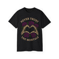 Never Trust The Mortals Skeleton Heart Hands -GILDAN 2000 Unisex Cotton T-Shirt