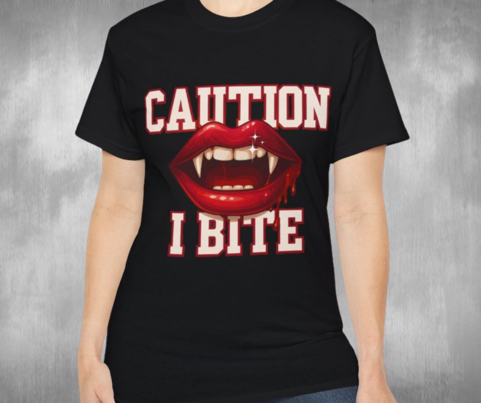 Caution I Bite Vampire Fangs & Red Lips -GILDAN 2000 Unisex T-Shirt